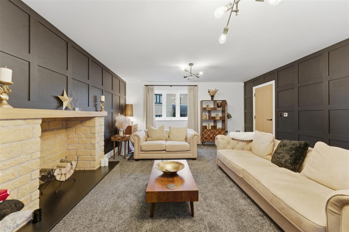 Singlehurst Close, Weldon, Corby