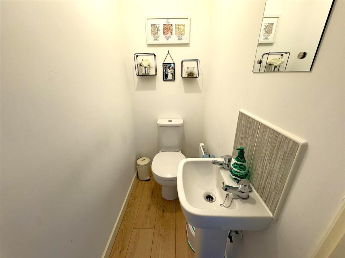 Airfield Way, Weldon, Corby