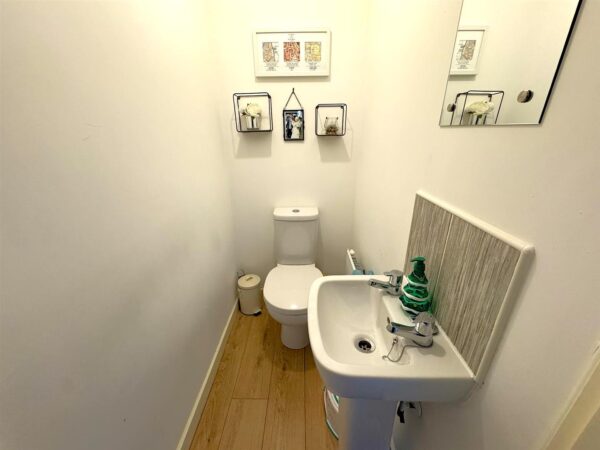 Airfield Way, Weldon, Corby