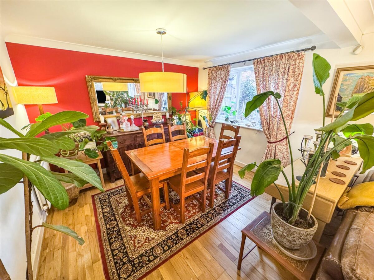 Melford Close, Corby