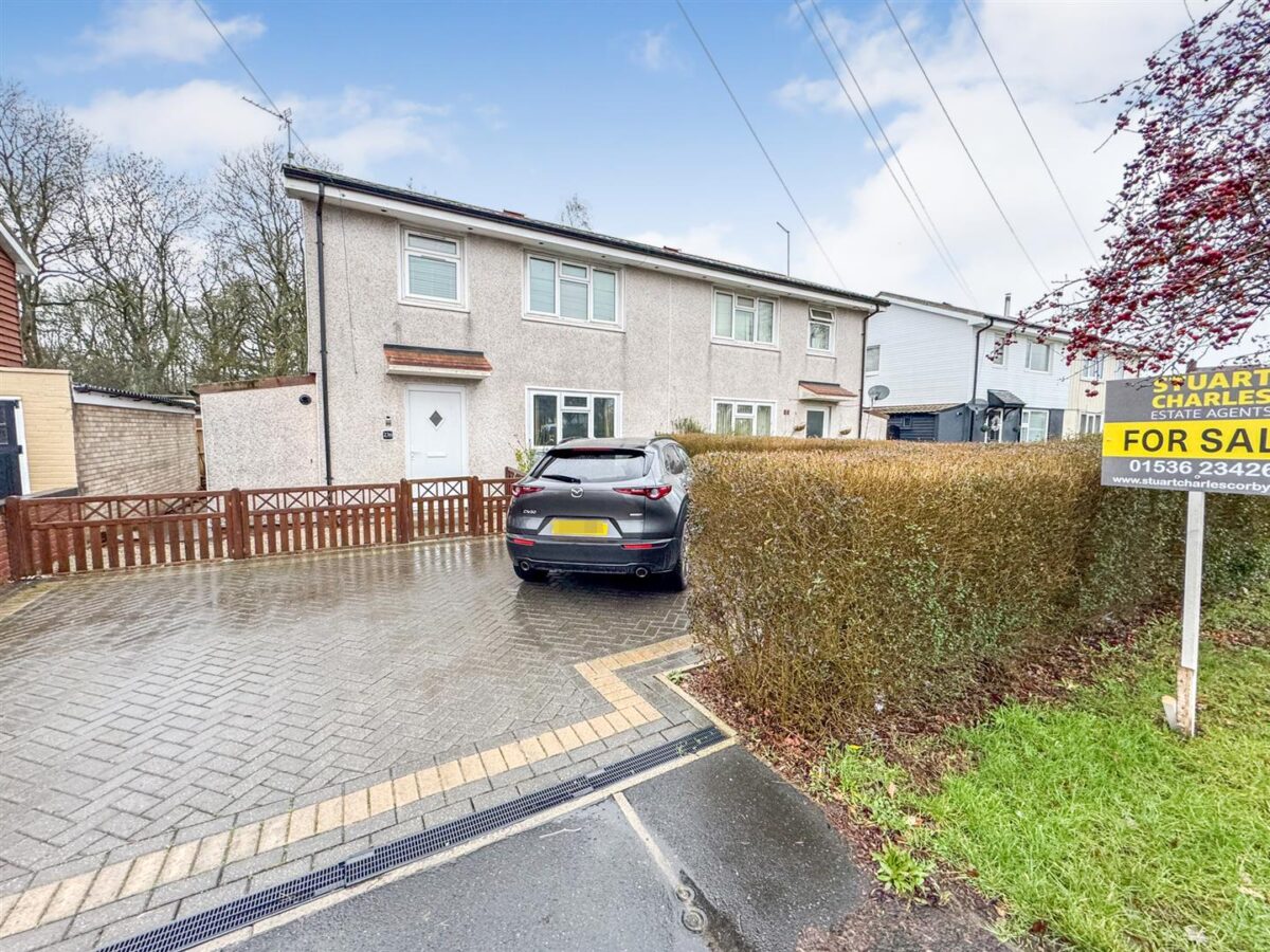 Studfall Avenue, Corby