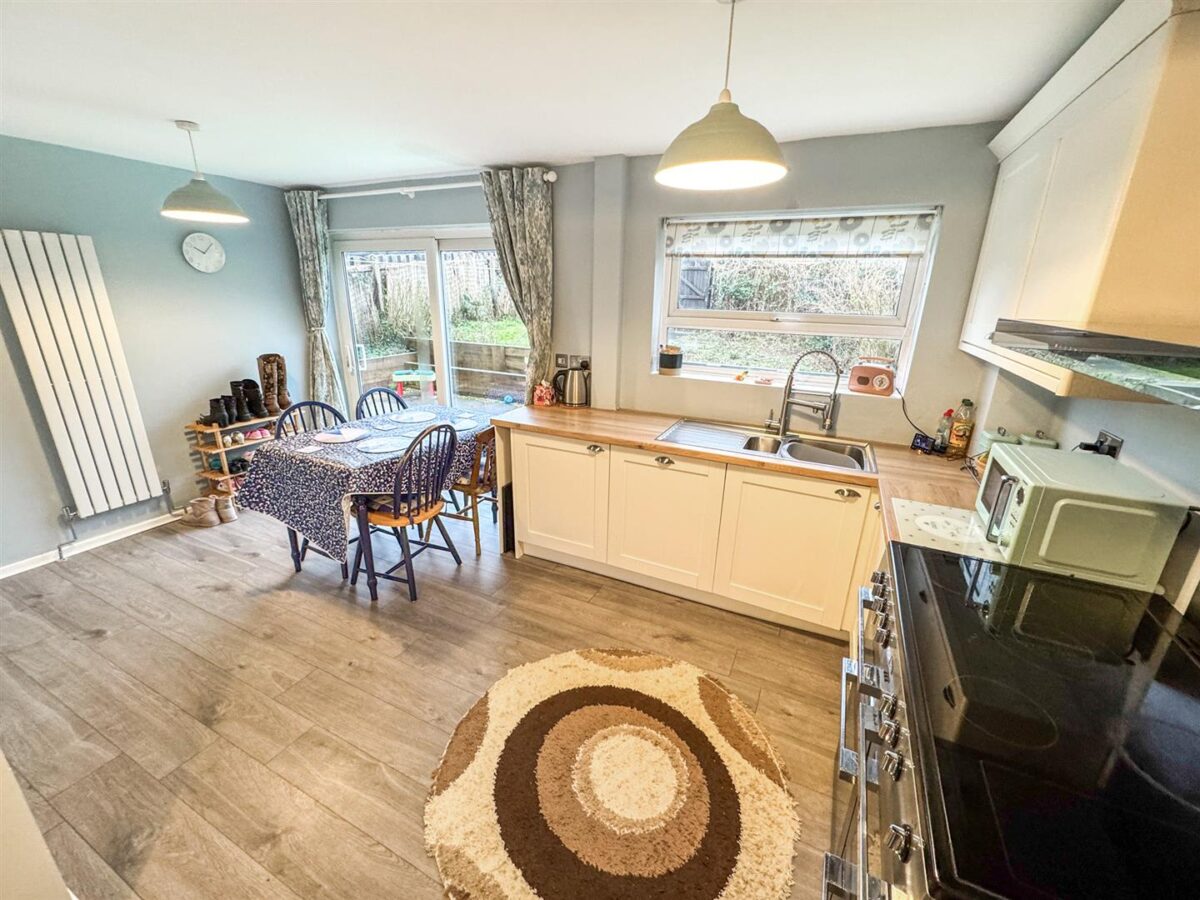 Lingfield Walk, Corby