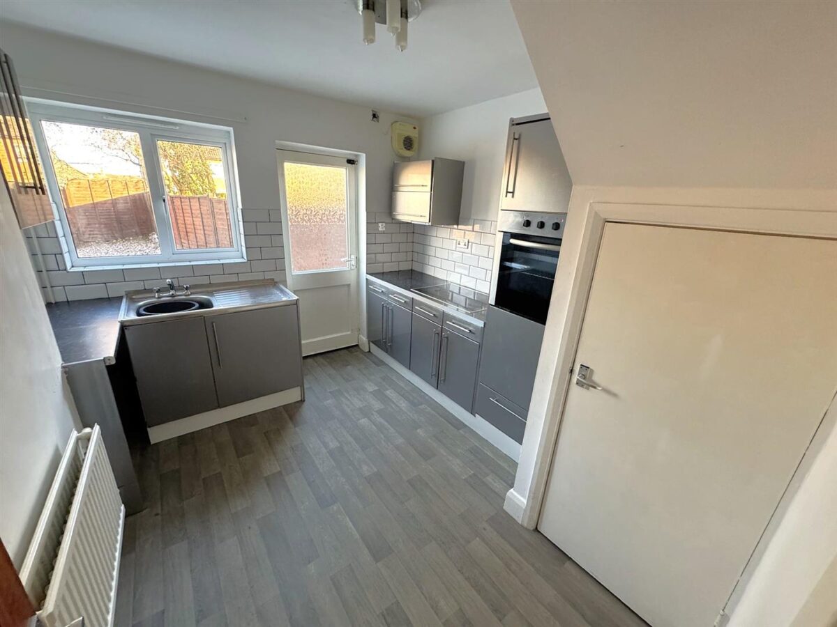 Faraday Grove, Corby