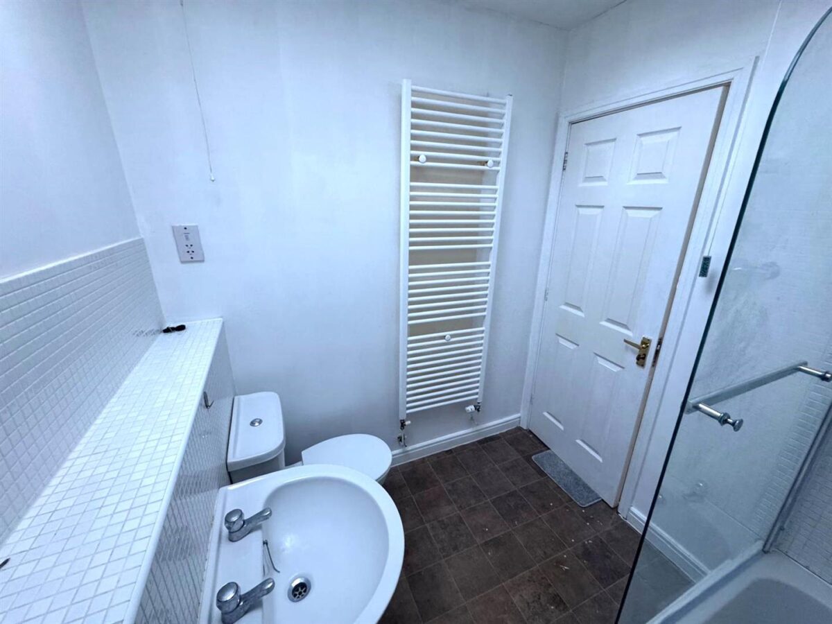 Chatsworth Road, Corby