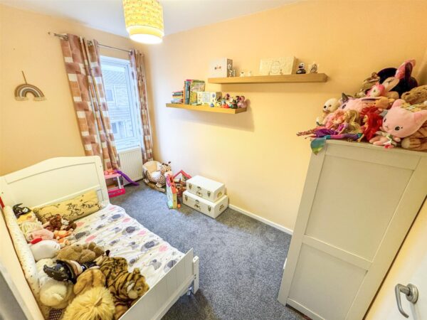 Lingfield Walk, Corby