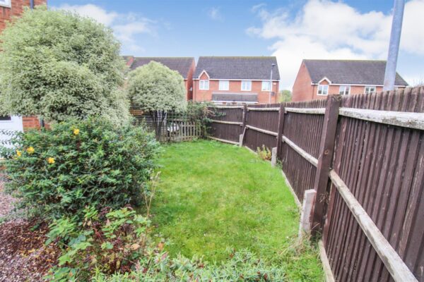 Barth Close, Great Oakley, Corby