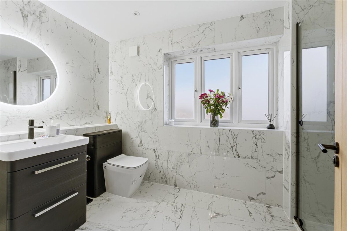 Singlehurst Close, Weldon, Corby