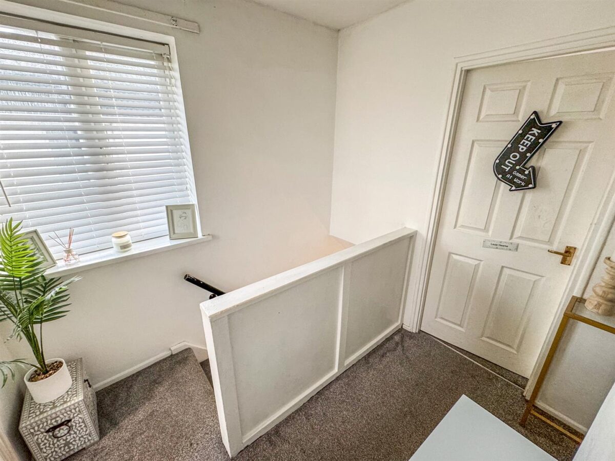 Ashley Avenue, Corby