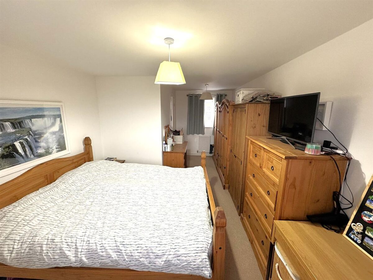 Airfield Way, Weldon, Corby