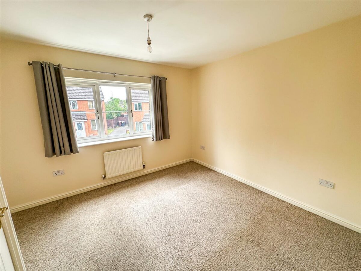 Barth Close, Great Oakley, Corby