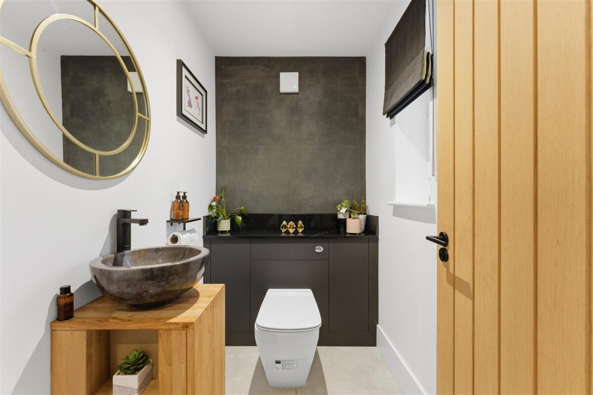 Singlehurst Close, Weldon, Corby