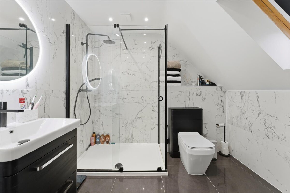 Singlehurst Close, Weldon, Corby