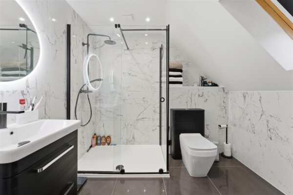 Singlehurst Close, Weldon, Corby