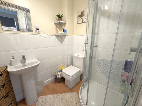 Carlisle Close, Corby