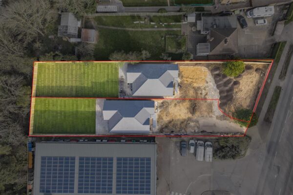 Corby Road, Weldon, Corby