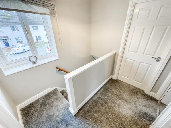 Welford Grove, Corby