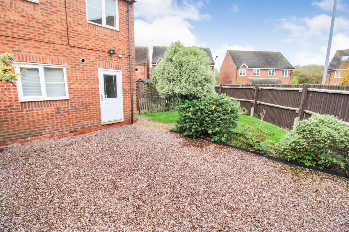 Barth Close, Great Oakley, Corby