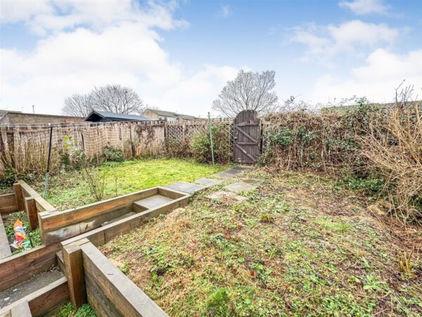 Lingfield Walk, Corby