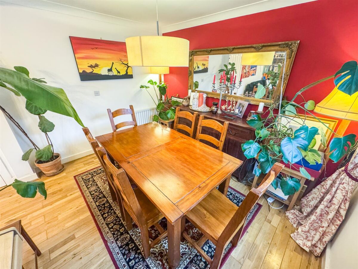 Melford Close, Corby