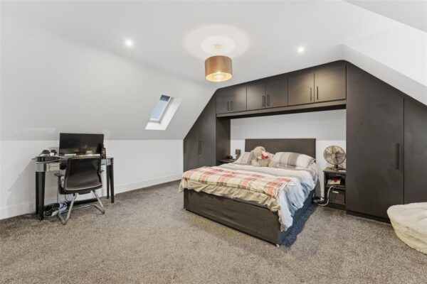 Singlehurst Close, Weldon, Corby