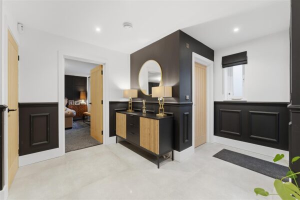 Singlehurst Close, Weldon, Corby