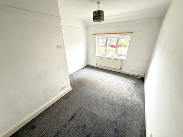 Faraday Grove, Corby