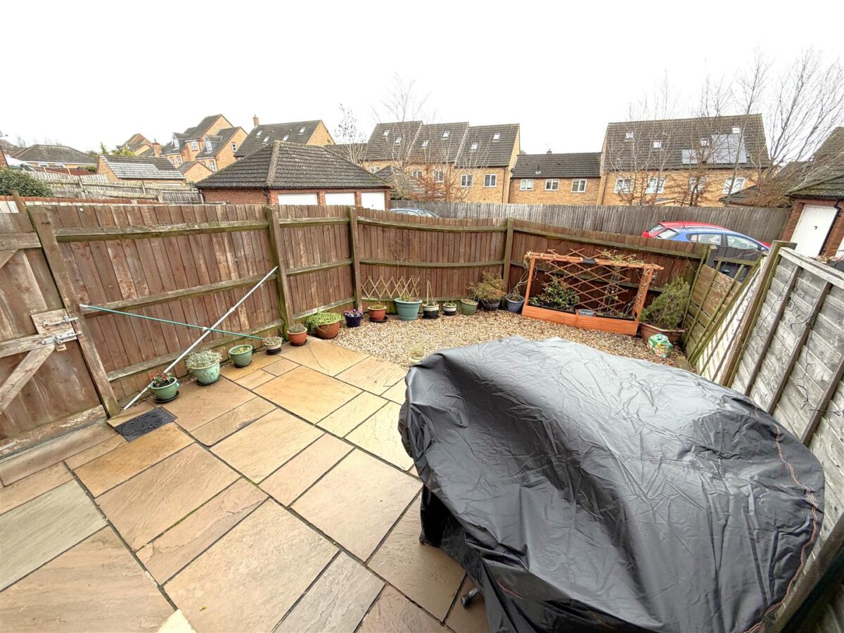 Carlisle Close, Corby