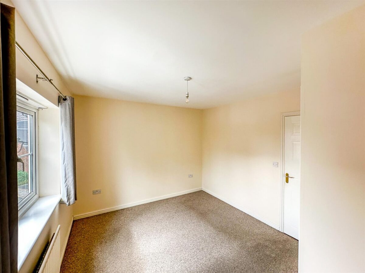 Barth Close, Great Oakley, Corby