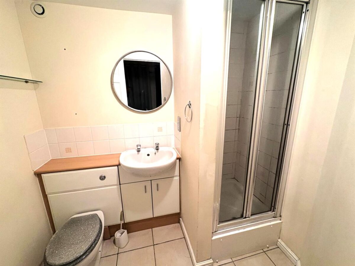 Rochester Road, Corby