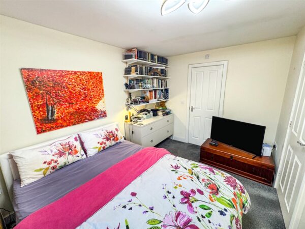 Melford Close, Corby