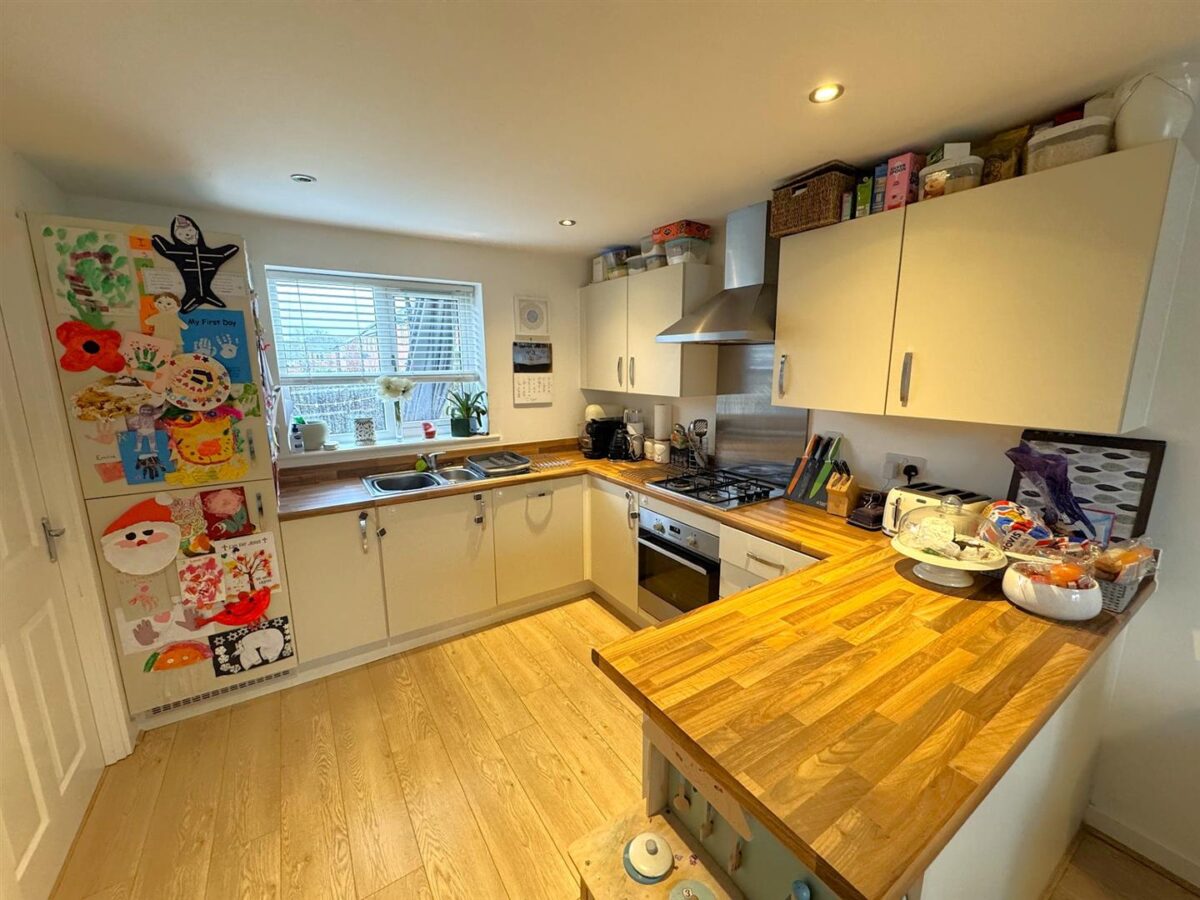 Airfield Way, Weldon, Corby