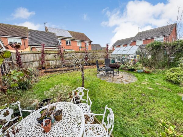 Melford Close, Corby