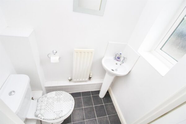 Barth Close, Great Oakley, Corby