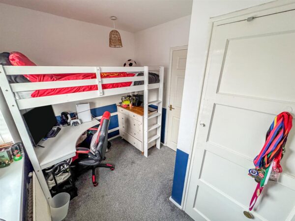 Ashley Avenue, Corby