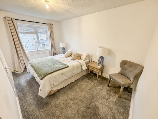 Welford Grove, Corby