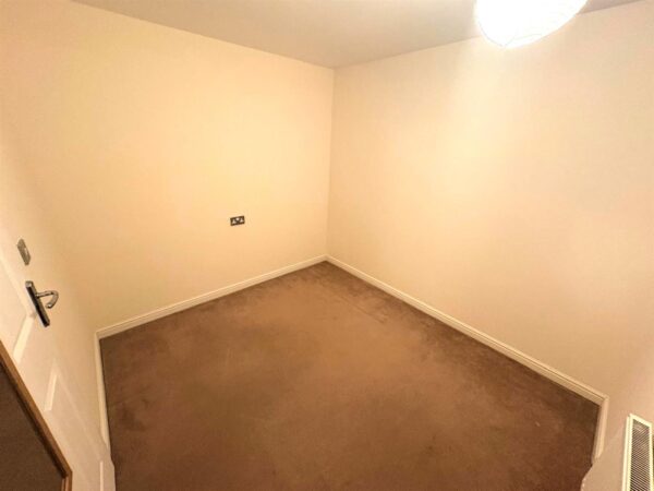 Rochester Road, Corby