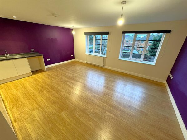 Studfall Avenue, Corby