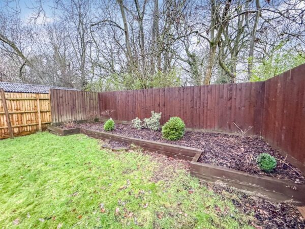 Studfall Avenue, Corby