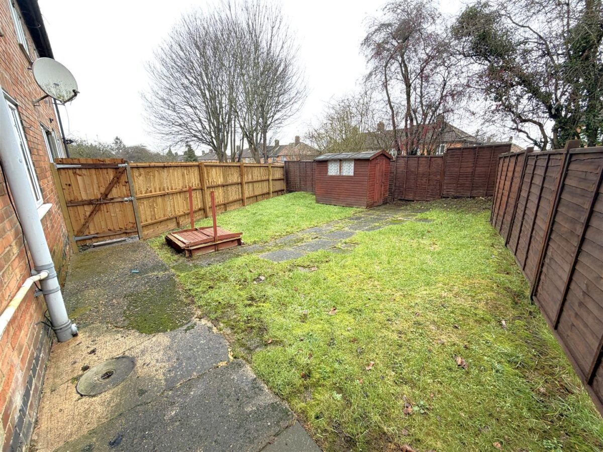 Faraday Grove, Corby