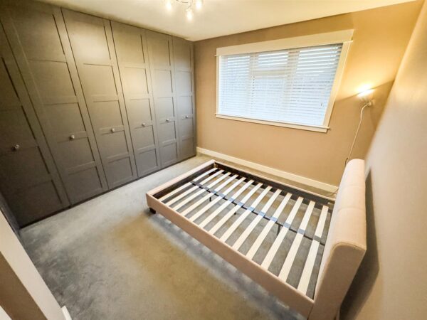 Studfall Avenue, Corby