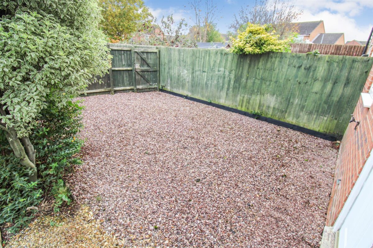 Barth Close, Great Oakley, Corby