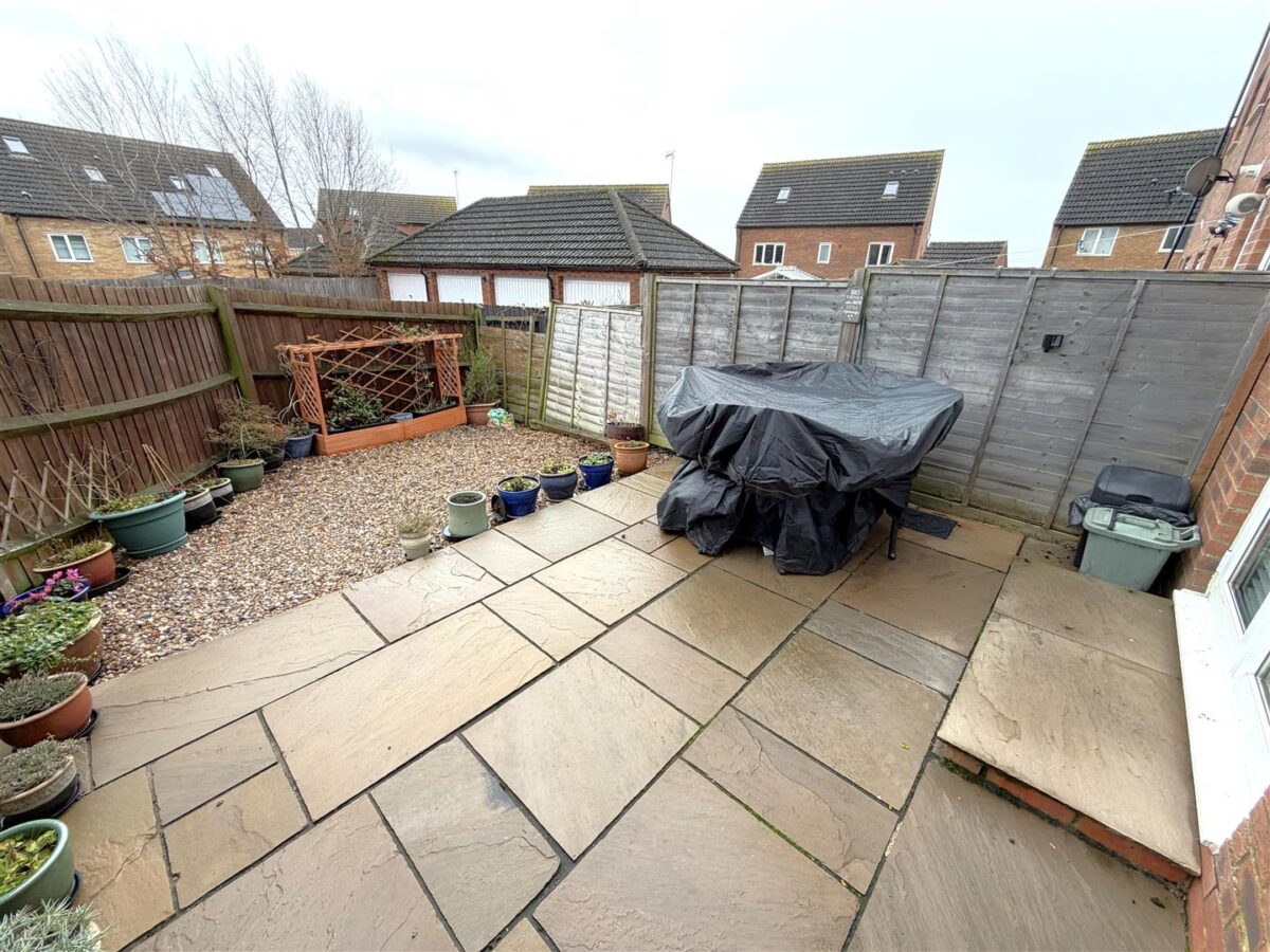 Carlisle Close, Corby