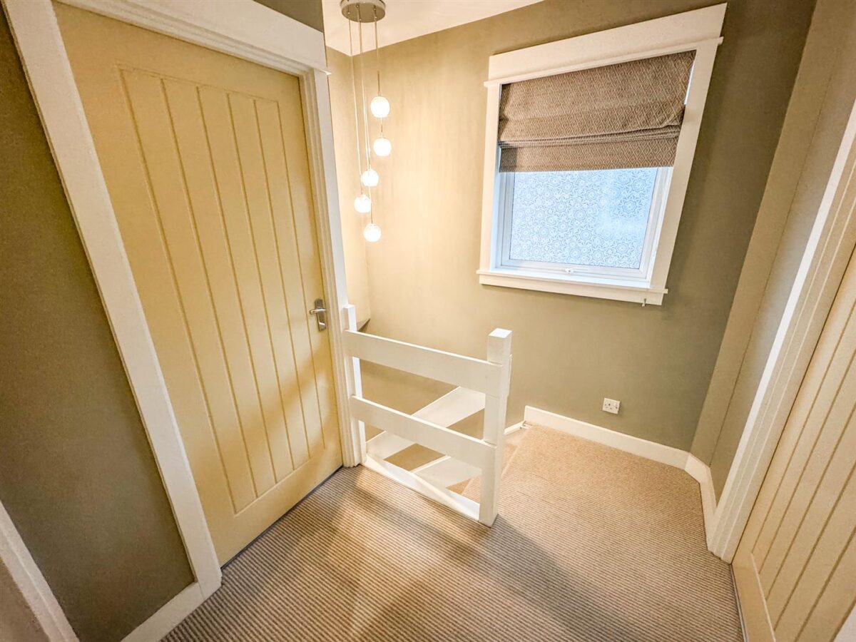 Studfall Avenue, Corby