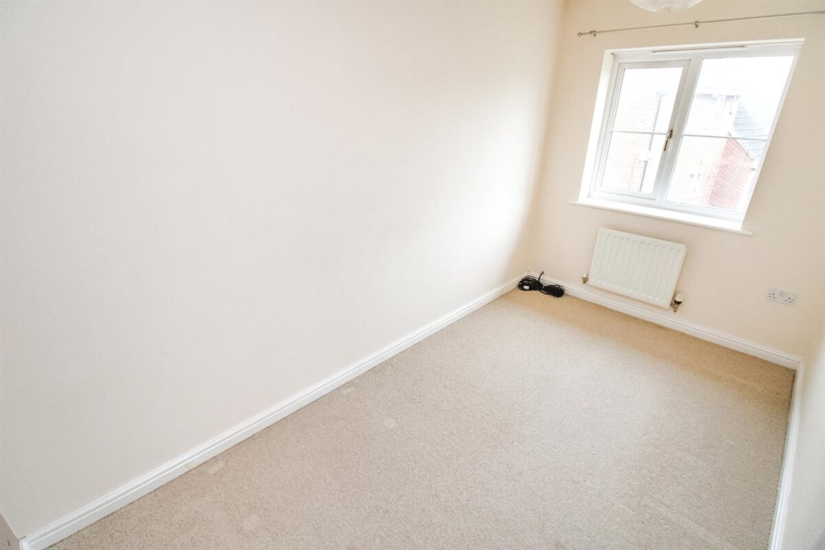 Barth Close, Great Oakley, Corby