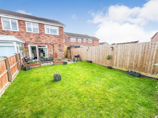 Brandenburg Road, Corby