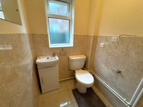 Woodfield Grove, Corby