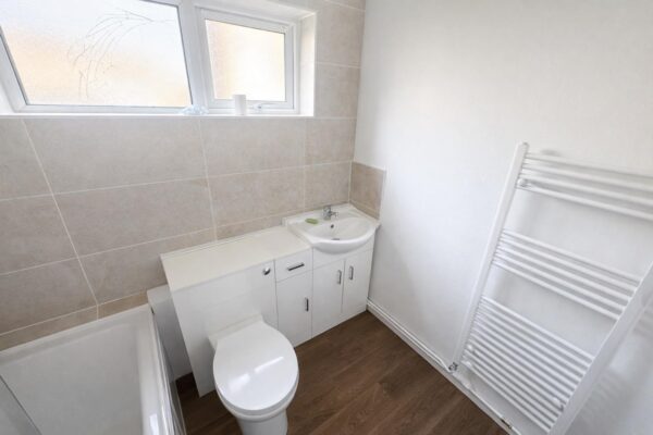 Holyrood Walk, Corby