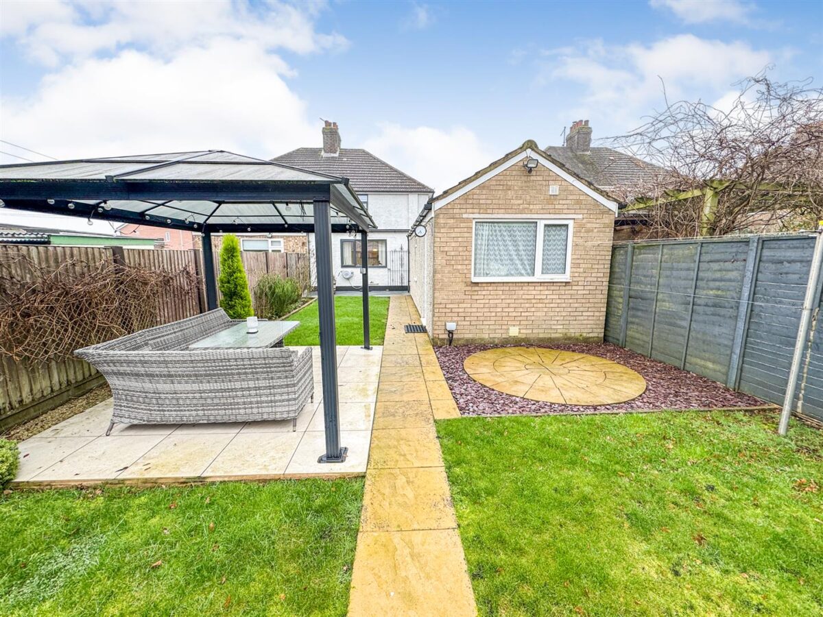 Stockwood Drive, Corby