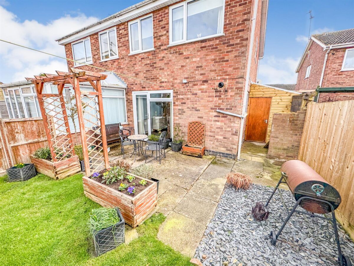 Brandenburg Road, Corby