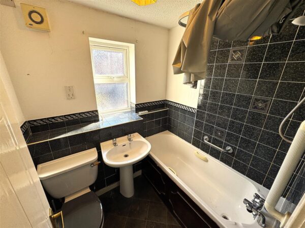 Barth Close, Great Oakley, Corby